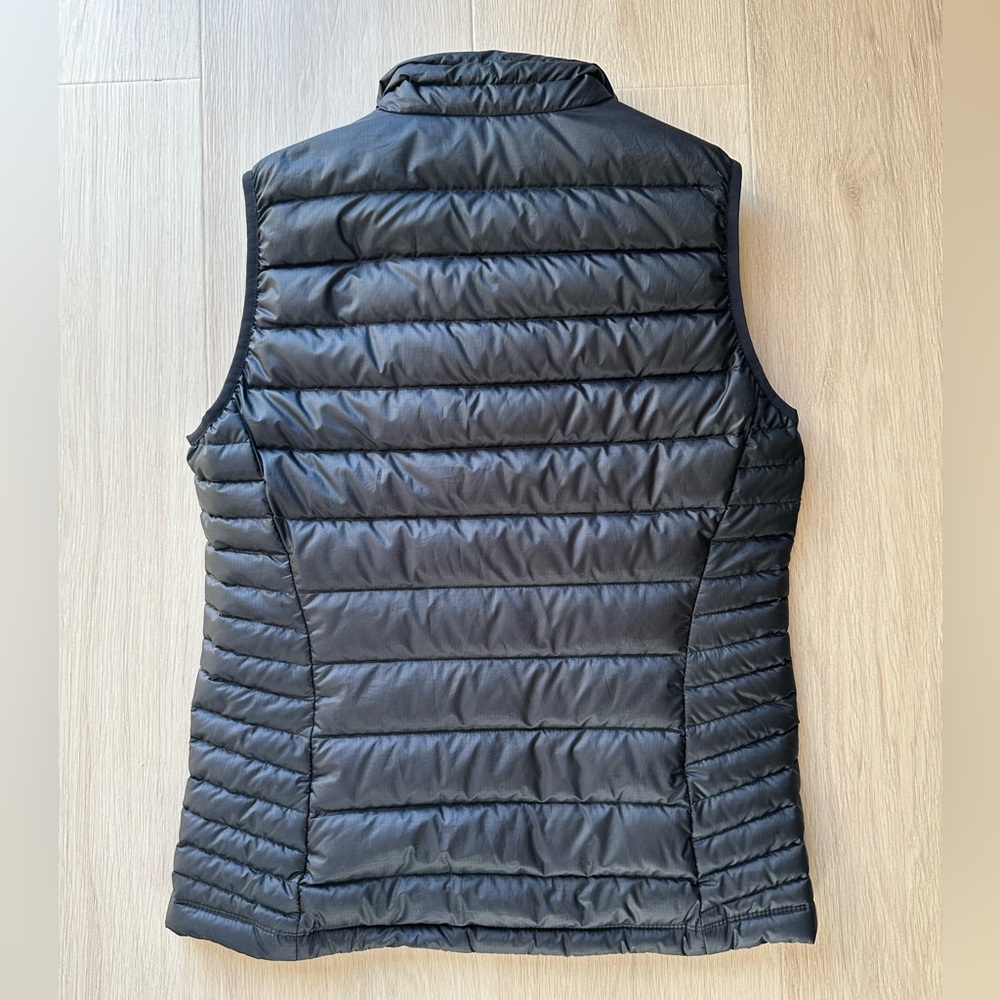 Patagonia Down Sweater Vest Black Women’s Small Zip Front Lightweight Puffer - Picture 4 of 6